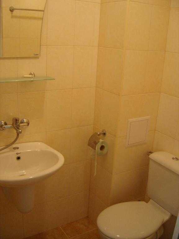Central Park Family Hotel Каварна Стая снимка